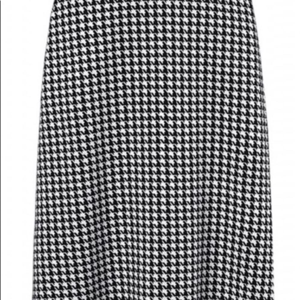Houndstooth Skirt (Cabi) - Picture 2 of 4